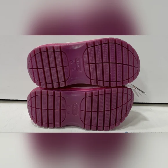 CROCS Women's Mega Crush Matte Cream and Pink Platform Clogs - Picture 5 of 5